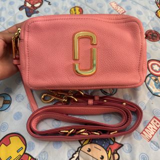 (Category: ) located in . Submitted by ydelle (Listing ID 1419001279, Image 1). Description: .