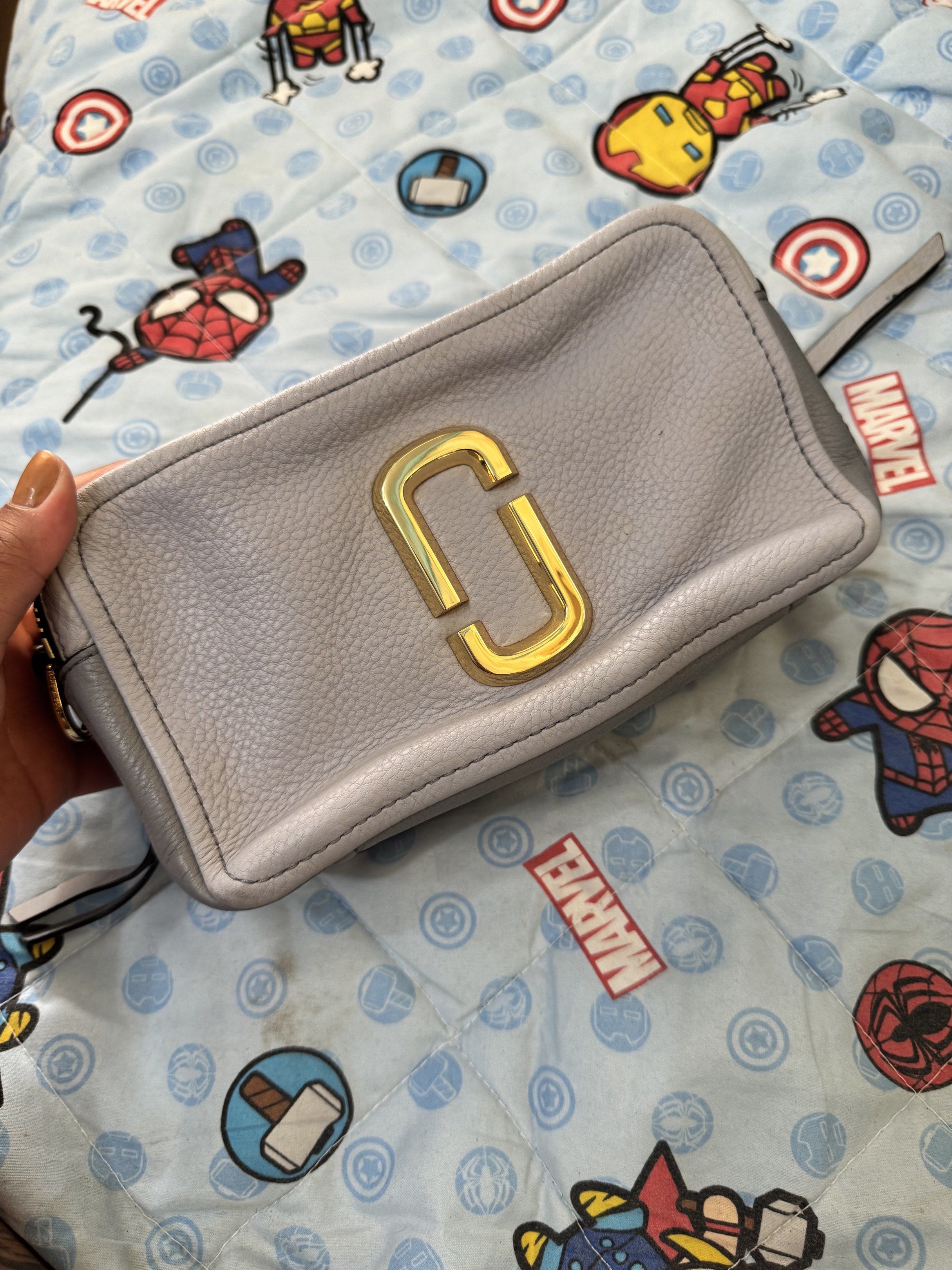 Marc Jacobs The Softshot 17 Bag (Category: Luxury Bags & Wallets) located in Cabugao. Submitted by ydelle (Listing ID 1418999051, Image 1). Description: .