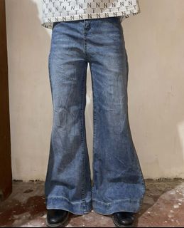 (Category: ) located in . Submitted by bemythrift (Listing ID 1419089003, Image 1). Description: .