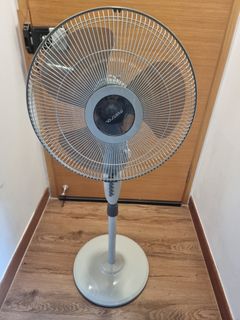 (Category: ) located in . Submitted by dluberk (Listing ID 1419004943, Image 1). Description: .