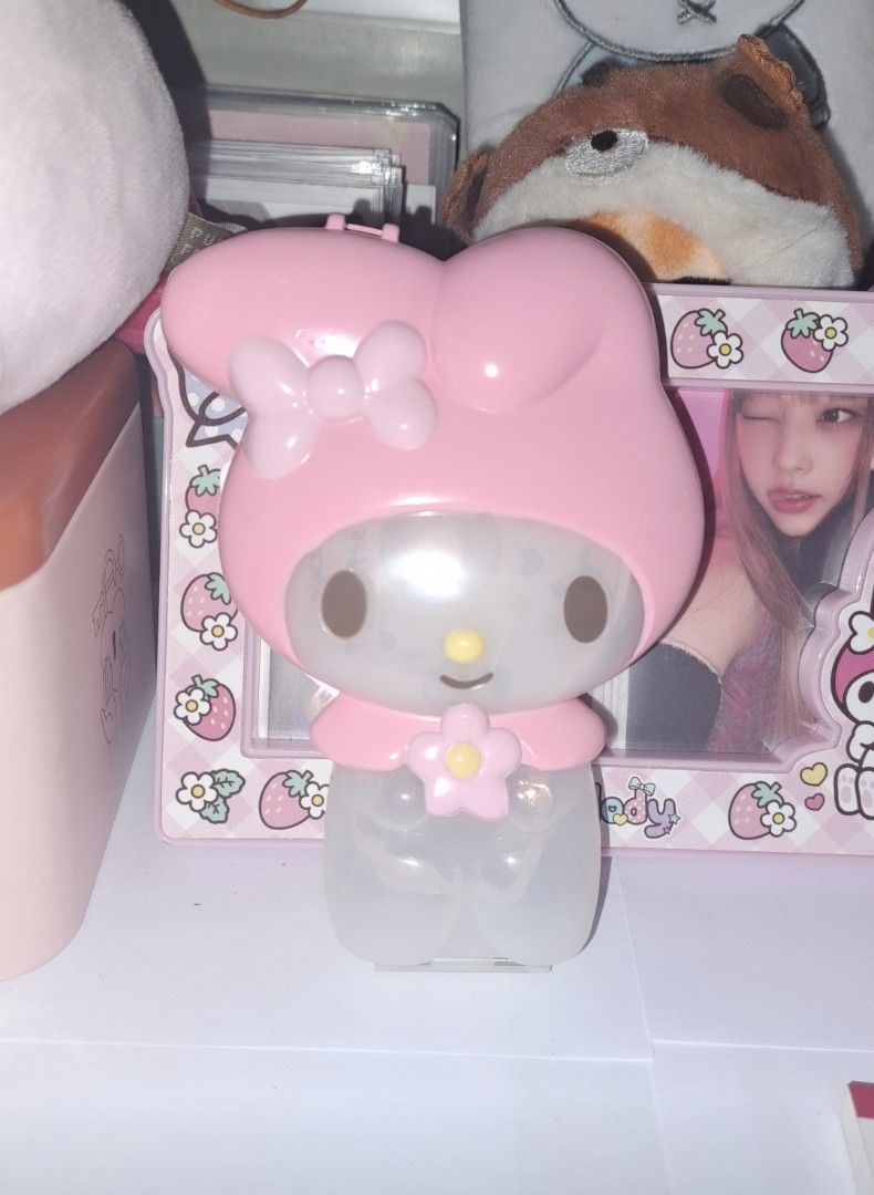 My Melody Small Storage (Category: Storage Boxes & Baskets) located in Caloocan City. Submitted by starrvx (Listing ID 1419099587, Image 1). Description: a very cute storage for small items ^^ has a crack inside :) message me for more details ! mop: gcash mod: jnt.
