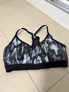 (Category: ) located in . Submitted by snoopshopp (Listing ID 1419032085, Image 1). Description: .