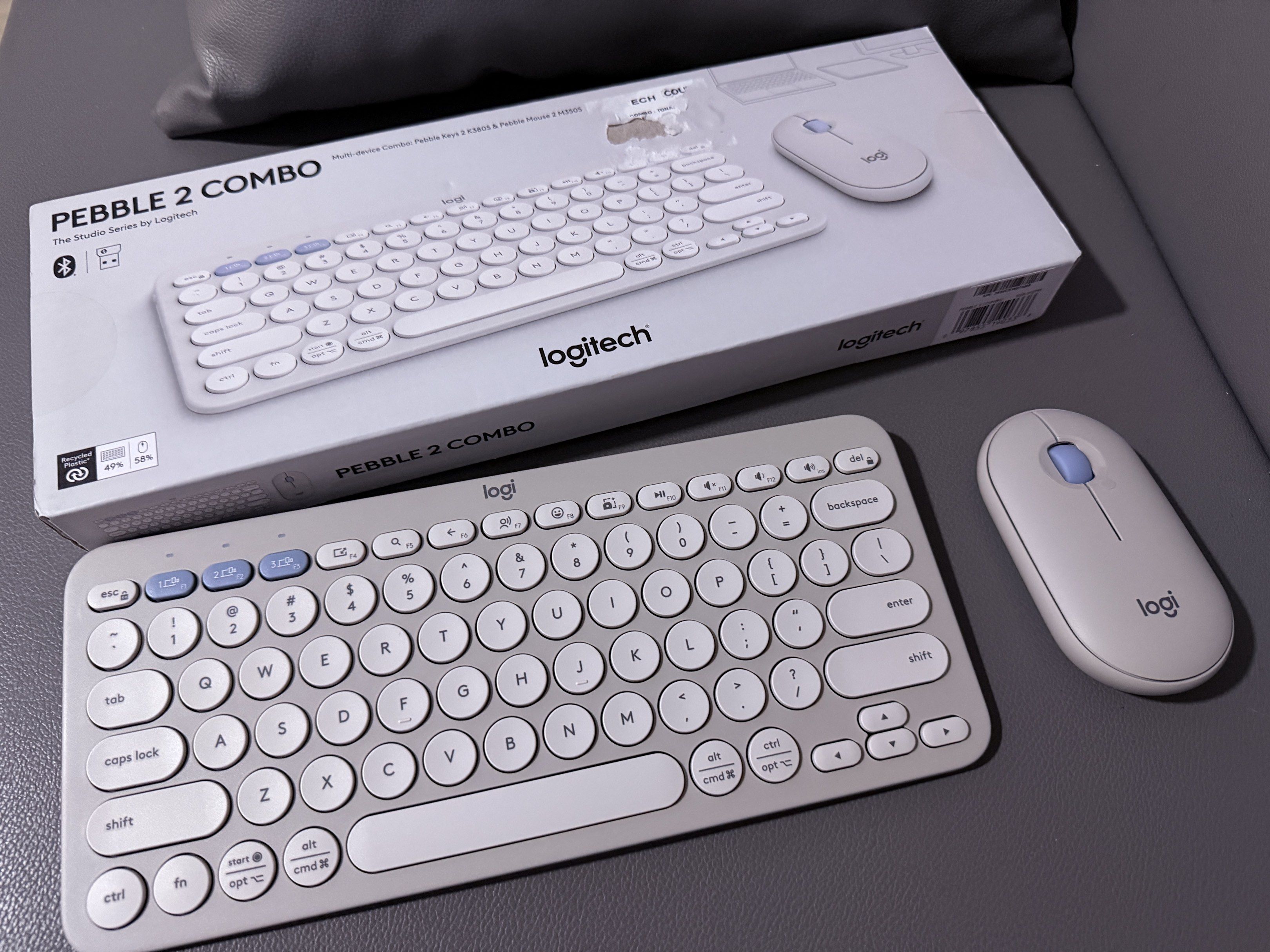 Opened - Logitech Pebble 2 Combo - Wireless Keyboard & Mouse (Tonal Sand)