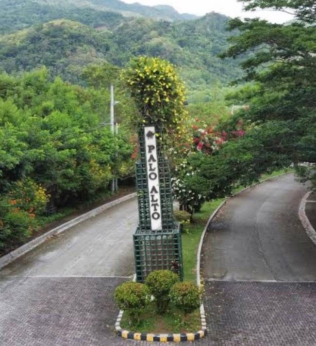 Palo Alto, Baras ,Rizal (Category: Lot) located in Quezon City. Submitted by fiercelion-2b97 (Listing ID 1419114157, Image 2). Description: Lot Area (titled) : 222sqm Price: 10k per sqm Location: Palo Alto, Baras, Rizal Along Marcos Highway Phase 1 (near Palo Alto Waterfalls) - very nice location and VERY GOOD INVESTMENT!.