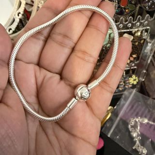 (Category: ) located in . Submitted by perlitas (Listing ID 1419042457, Image 1). Description: .