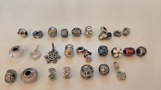 （分類：）位於 。 由 smileyzzz 提交（商品編號 1419147406，圖片 1）。簡介： 。
