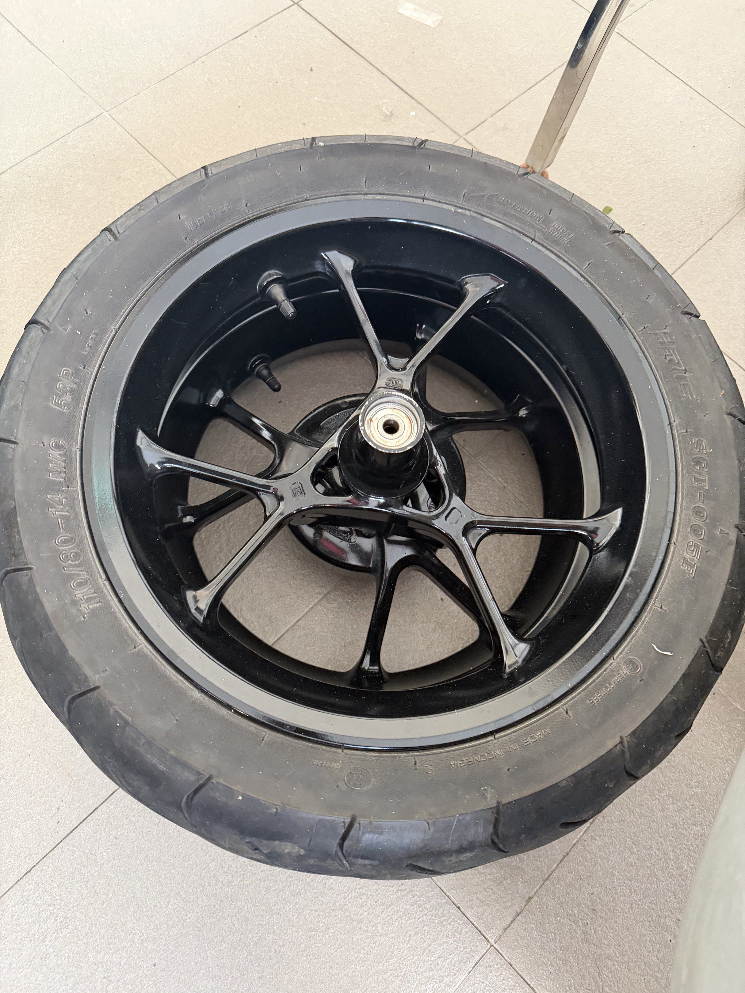 Nvx V2 Rim Rim standard Nvx v2 14inch, Motorbikes on Carousell