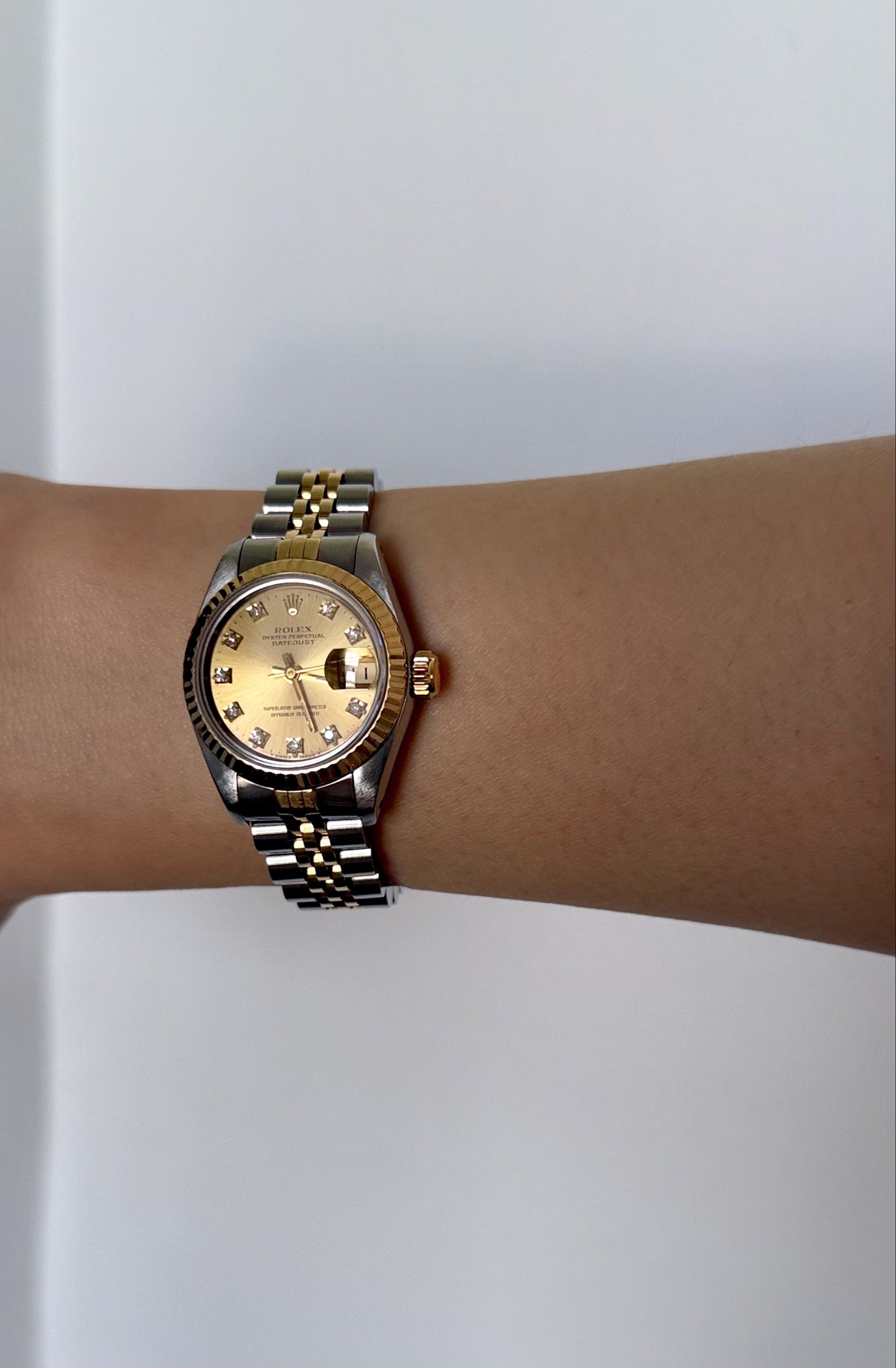 Rolex Datejust Ladies 26mm (Category: Luxury Watches) located in Quezon City. Submitted by 18john (Listing ID 1419055219, Image 2). Description: - Rare (Local AD )Rolex Datejust Jubilee Bracelet Automatic watch 26mm with Box and Certificate - Two-tone stainless steel and 18k gold bracelet - Champagne dial with diamond hour markers - Fluted bezel - Date display cyclop at 3 o'clock - personal-owned and rarely-used, minor signs of usage .