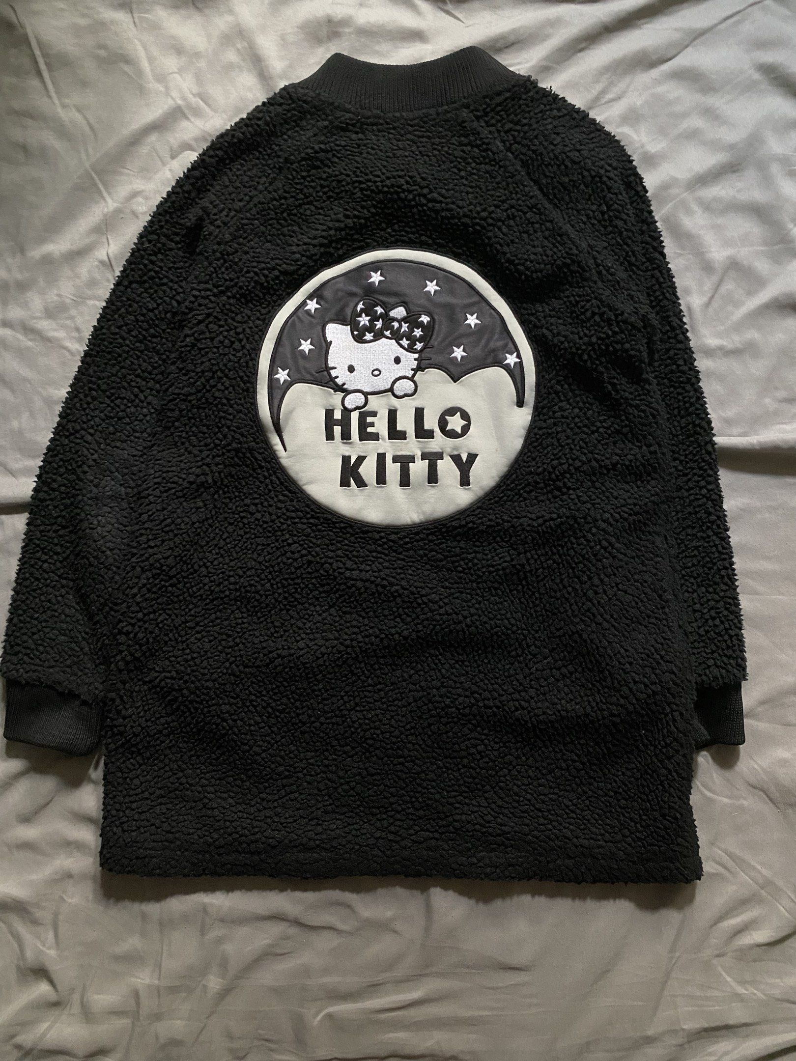 Sanrio hello kitty fuzzy jacket (Category: Coats, Jackets and Outerwear) located in Marilao. Submitted by kyssmarila (Listing ID 1419133234, Image 2). Description: — Size: S on tag but looks like XXL on model — Condition: 9/10 — Issue: None — This item is still available unless marked as sold..