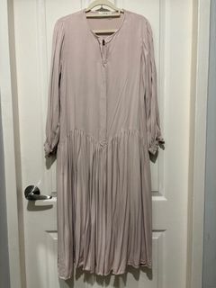 (Category: ) located in . Submitted by lynathrh (Listing ID 1419169385, Image 1). Description: .