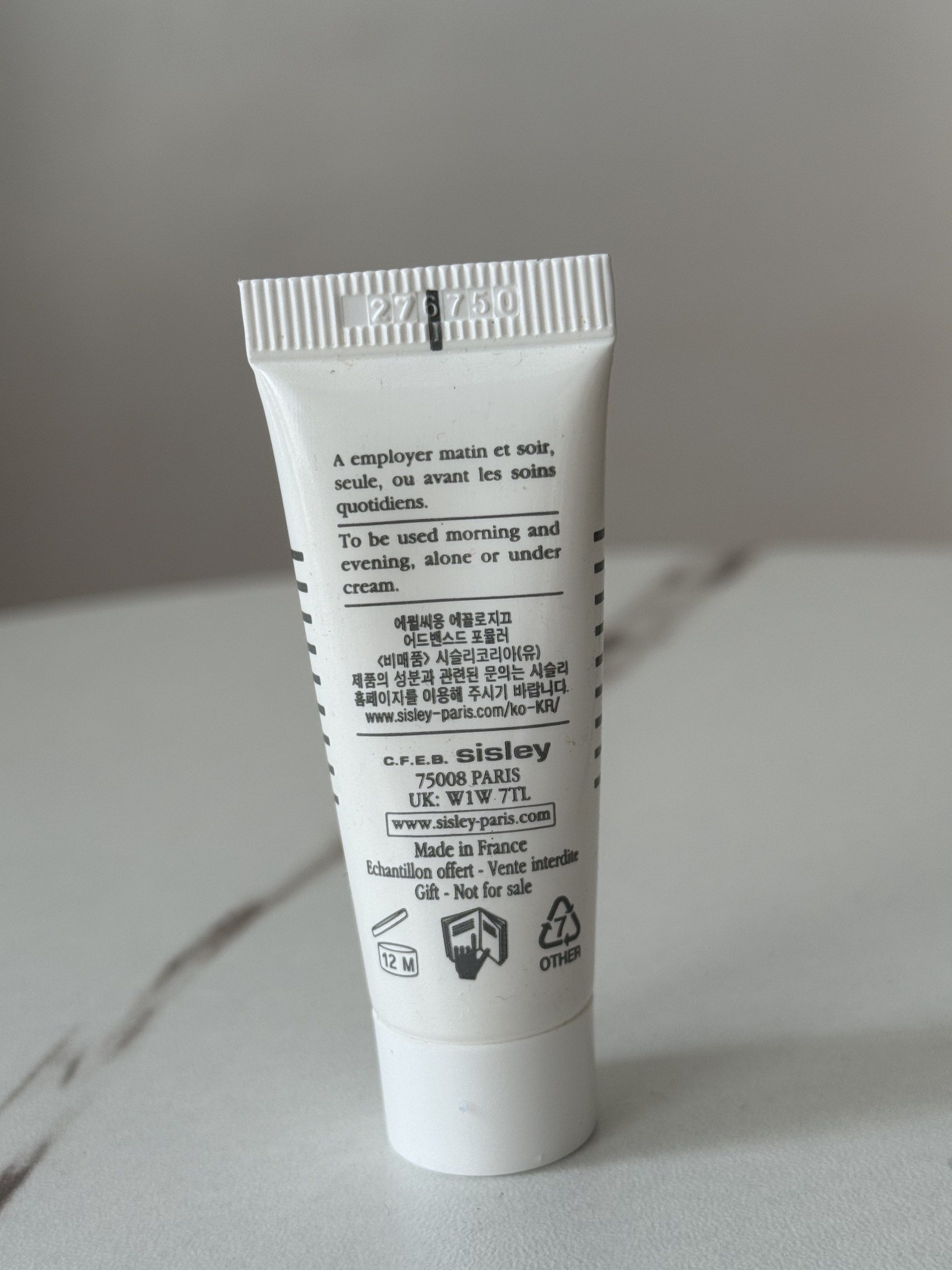 Sisley Ecological compound advanced formula 10ml (Category: Face Care) located in Quezon City. Submitted by quirksandcurls (Listing ID 1419037215, Image 2). Description: 120ml (full size) sold at ~16k 10ml size. Unused/unopened.