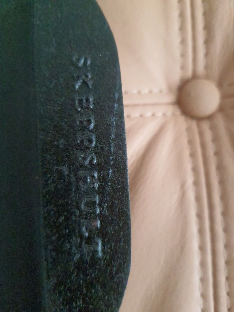 SKEPPSHULT CAST IRON SKILLET (Category: Cookers) located in Mandaluyong City. Submitted by shark198 (Listing ID 1418987221, Image 3). Description: - SKEPPSHULT cast iron skillet - Features a classic design - Made of durable cast iron - Comes with a wooden handle - Pick-up available in Mandaluyong City just used few times only. well seasoned high end sweden brand, Skeppshult great for steak designed for life time use.