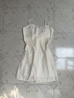 (Category: ) located in . Submitted by clearthiscloset (Listing ID 1419058200, Image 1). Description: .