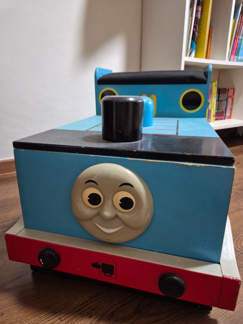 Thomas Box Thomas the Tank Engine Wooden Toy Box and Train Tracks, Hobbies & Toys ...