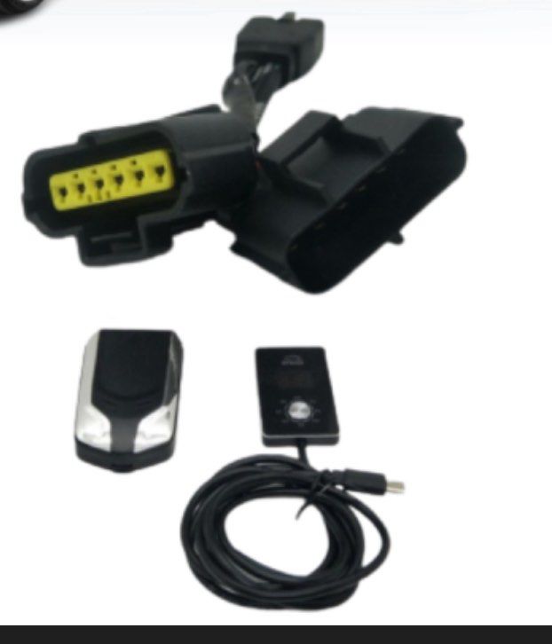 Throttle controller (Category: ECU) located in Singapore. Submitted by user331 (Listing ID 1419180388, Image 1). Description: Fast deal $50 Looking to clear shoot your offer.