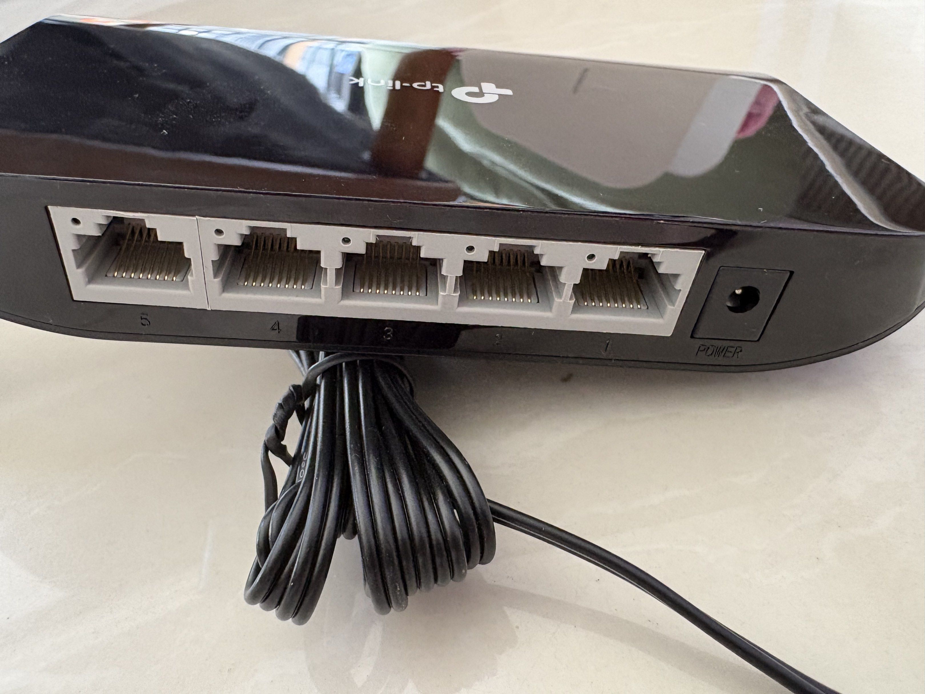 TP-Link 5-Port Gigabit Desktop Switch TL-SG1005D443774012867880961