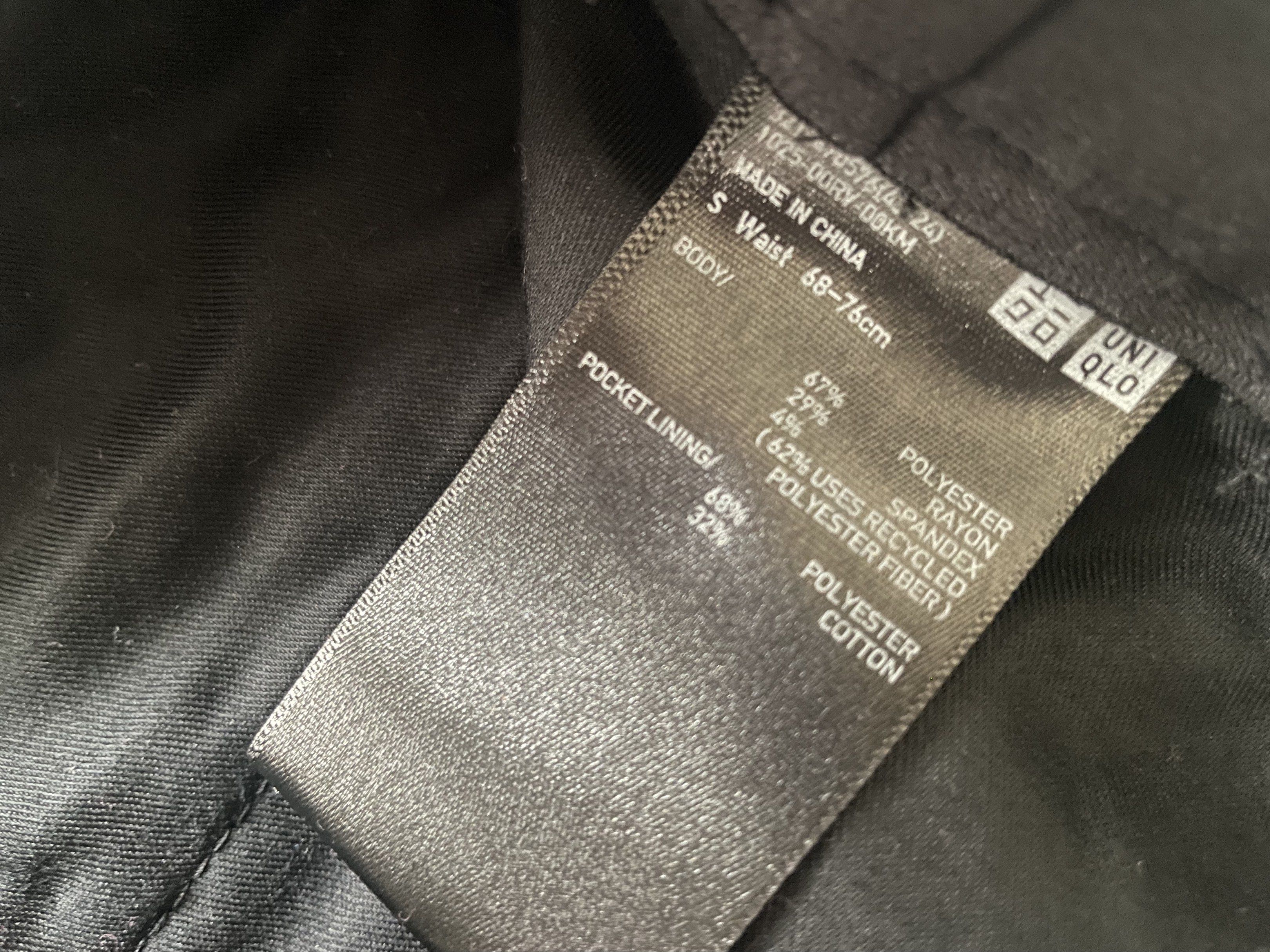 Uniqlo Black Pants - Size S (Category: Other Bottoms) located in Manila. Submitted by circiel (Listing ID 1419154614, Image 3). Description: - Uniqlo Black Pants - Size: S (Waist: 68-76cm) - Material: Polyester, Rayon, Spandex, Cotton blend - Features: Button closure, classic design - Great for everyday wear or dressing up.