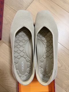 （分類：）位於 。 由 no.ch 提交（商品編號 1419107880，圖片 1）。簡介： 。