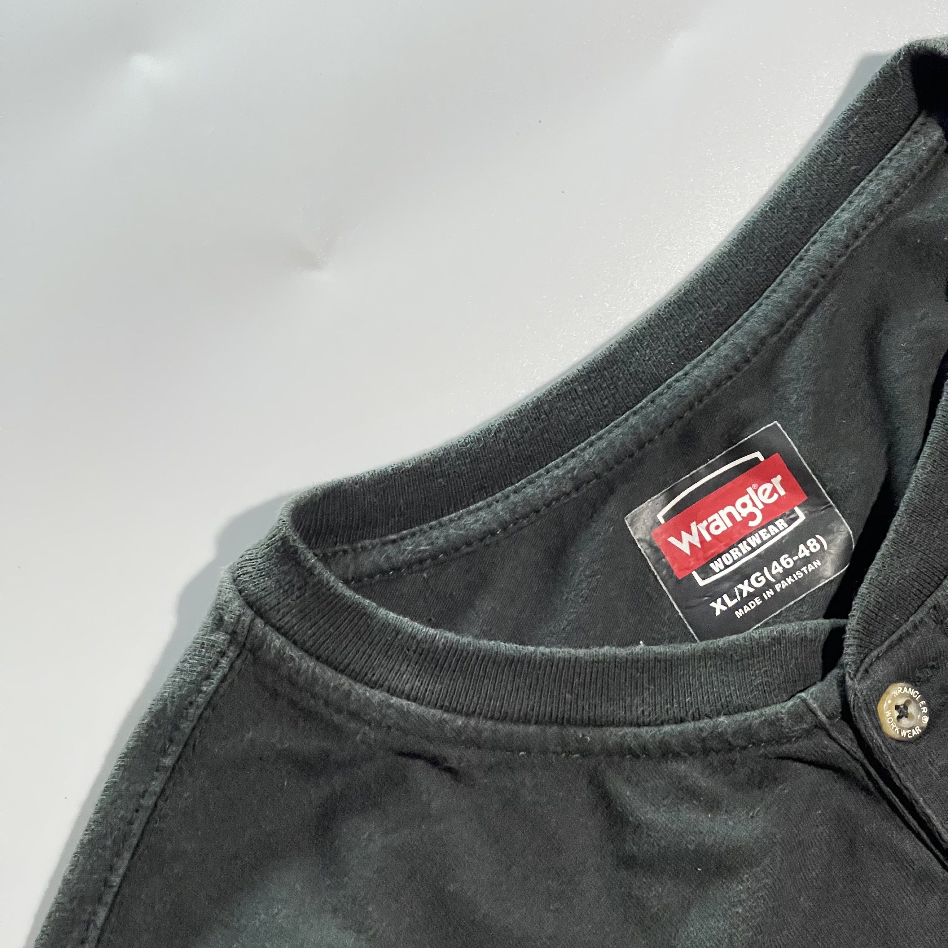 Wrangler Henley Shirt XL (Category: Tshirts & Polo Shirts ) located in Zamboanga. Submitted by treadupph (Listing ID 1419008894, Image 3). Description: New In: Thrift Edition👀 Item are -Washed‼️ -Ironed‼️ Brand: Wrangler Color: Black Issue: x Wide:28 Lenght:32 Unisex Swipe to see full details Price:599+Sf Color may vary due to lighting and camera.
