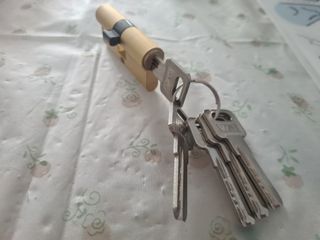 (Category: ) located in . Submitted by castle999 (Listing ID 1419011335, Image 1). Description: .