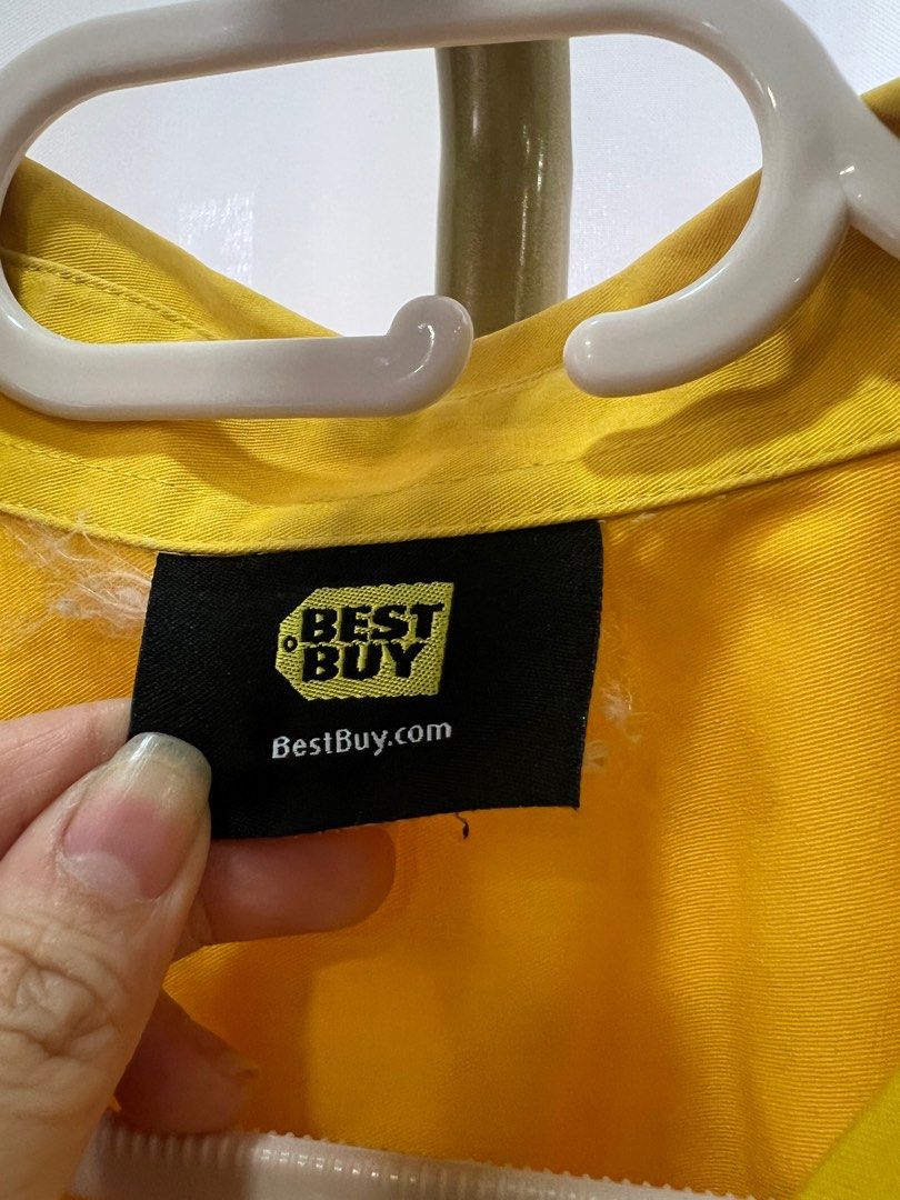 Yellow Best Buy Buttondown Polo Top (Category: Longsleeves) located in Batangas. Submitted by bnpm42 (Listing ID 1419084883, Image 3). Description: what a cool and unique piece! 🌟 fits S-M.