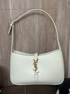 （分類：）位於 。 由 amber_0301 提交（商品編號 1419031106，圖片 1）。簡介： 。