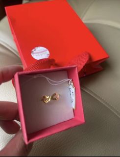 (Category: ) located in . Submitted by grazcloset (Listing ID 1420756782, Image 1). Description: .
