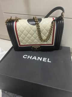 (Category: ) located in . Submitted by mohamad-89 (Listing ID 1420891966, Image 1). Description: .
