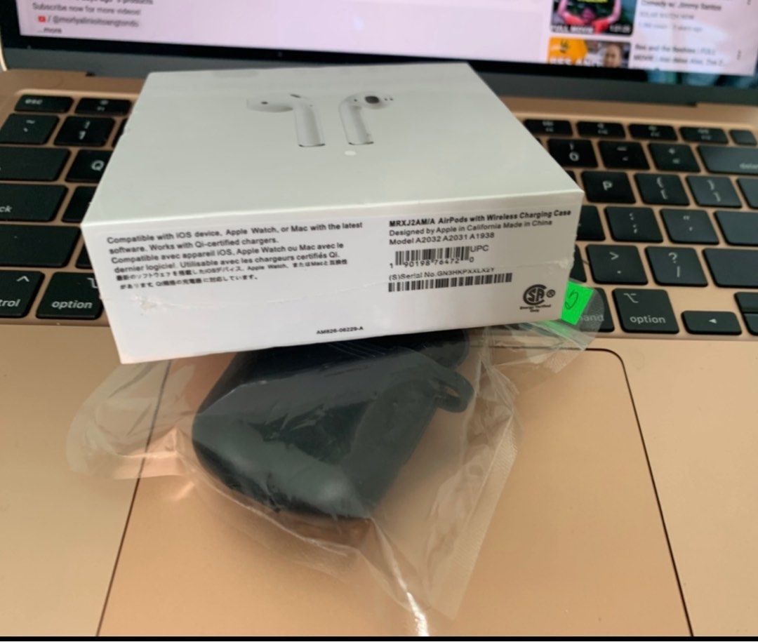 AirPods 2nd Generation (2022 purchased model) (Category: Earphones) located in San Juan City. Submitted by ph_gadgets_hub (Listing ID 1420816671, Image 3). Description: AirPods 2nd generation With Serial number Compatible to iPhone, Macbook, iPad, Android Lowest price Guaranteed! SALE!!❤️‍🔥 ₱900 • ios & android Supported • U.S variant • same weight/size • Hi-Fi Stereo Bass • can change name ▪️ can change Gesture (Tap Function) ▪️ with Wireless C