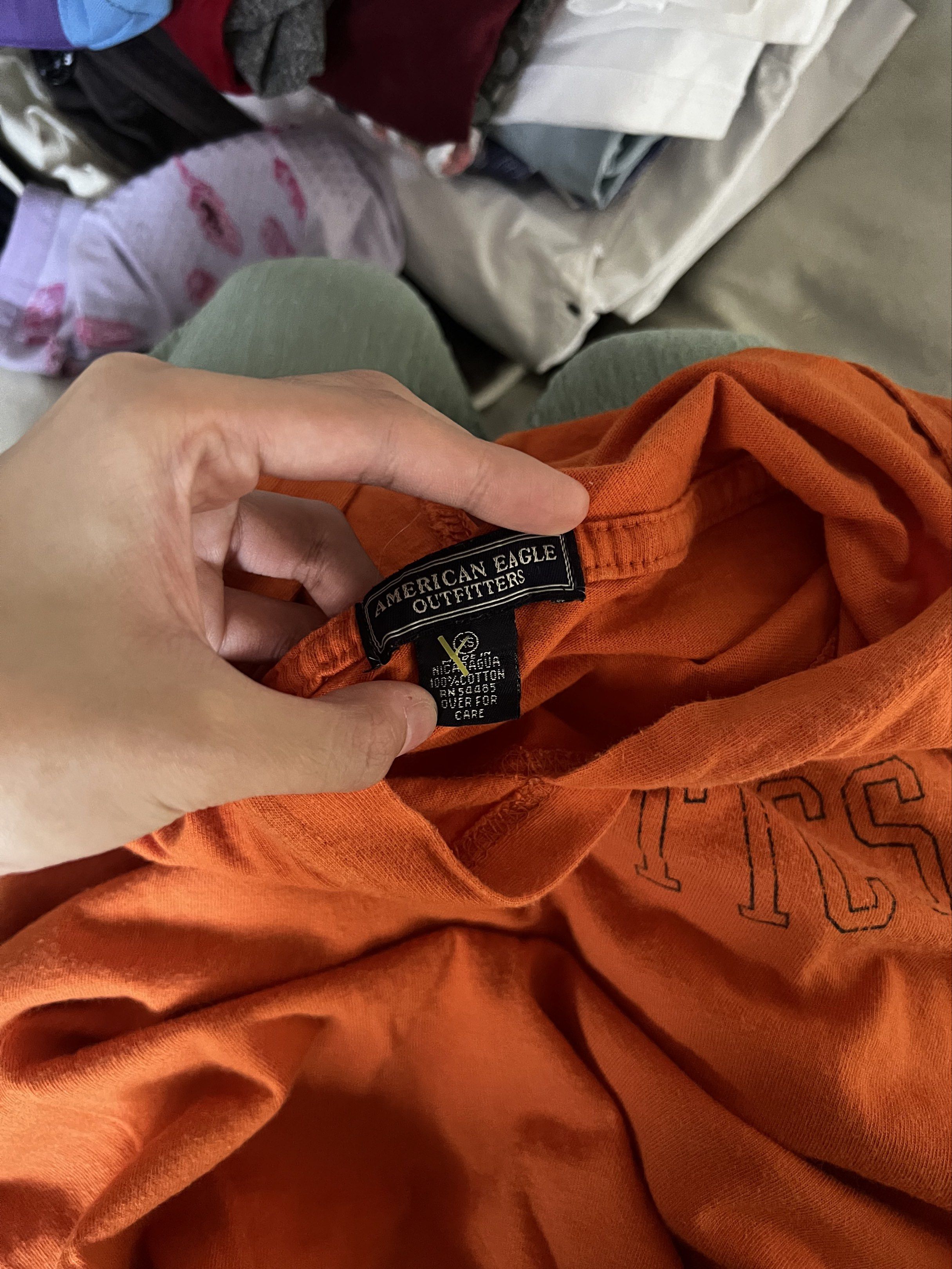 American Eagle Athletics Orange Hoodie (Category: Coats, Jackets and Outerwear) located in Cavite. Submitted by cosmi98 (Listing ID 1420836745, Image 2). Description: .