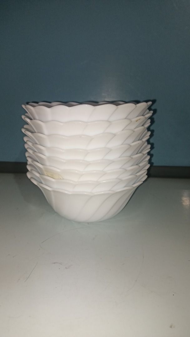 Arcopal Bowl P85 each (Category: Dinnerware & Cutlery) located in Munoz. Submitted by larryc1212 (Listing ID 1420897424, Image 1). Description: Arcopal Bowl P85 each - Made in France - Authentic Arcopal - 8 pieces available at P85 each Item may include some scratches due to age, as is were is basis Item can be pick up in our Japan surplus shop located in Munoz Nueva Ecija Shipping available at buyer expense Bank Transfer payment. Payment first po