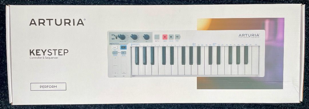 Arturia KeyStep Controller & Sequencer （分類：樂器）位於 Hong Kong。 由 sylvainmi87976 提交（商品編號 1420781449，圖片 1）。簡介： Swiss Army Knife" of controllers, perfect for controlling hardware synths via MIDI or CV, or your favorite VSTs via USB. Never been used. 。