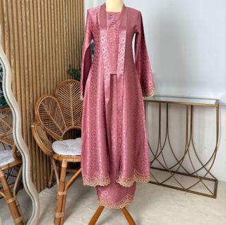 (Category: ) located in . Submitted by rabmazlan (Listing ID 1420937032, Image 1). Description: .