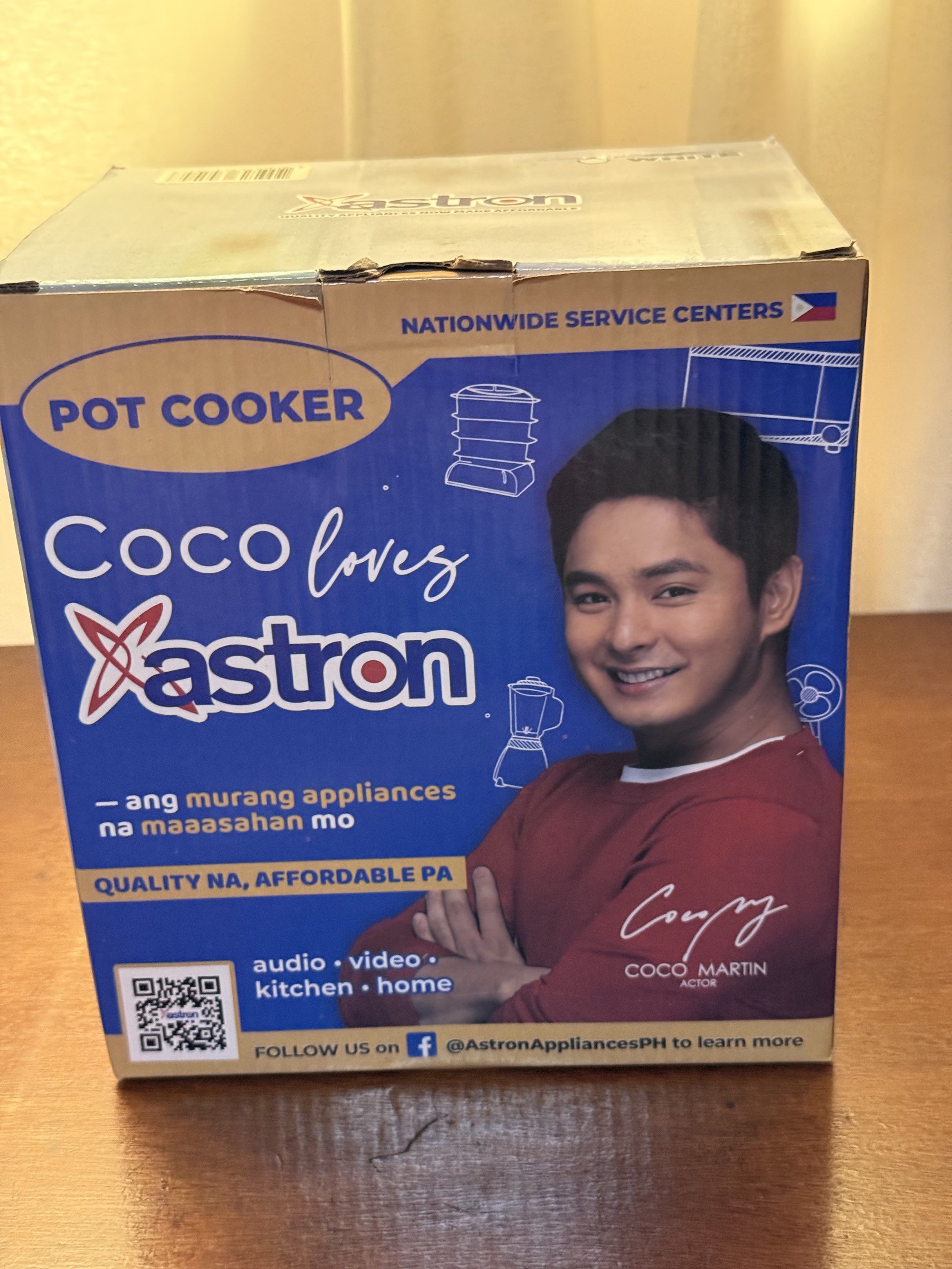 Astron Pot Cooker (Category: Cookers) located in Bacoor. Submitted by swiftbird-8163bf (Listing ID 1420852472, Image 1). Description: - Astron Pot Cooker with Coco Martin on the box. - Designed for audio, video, kitchen, and home use. - Offers quality and affordability. - Features nationwide service centers..
