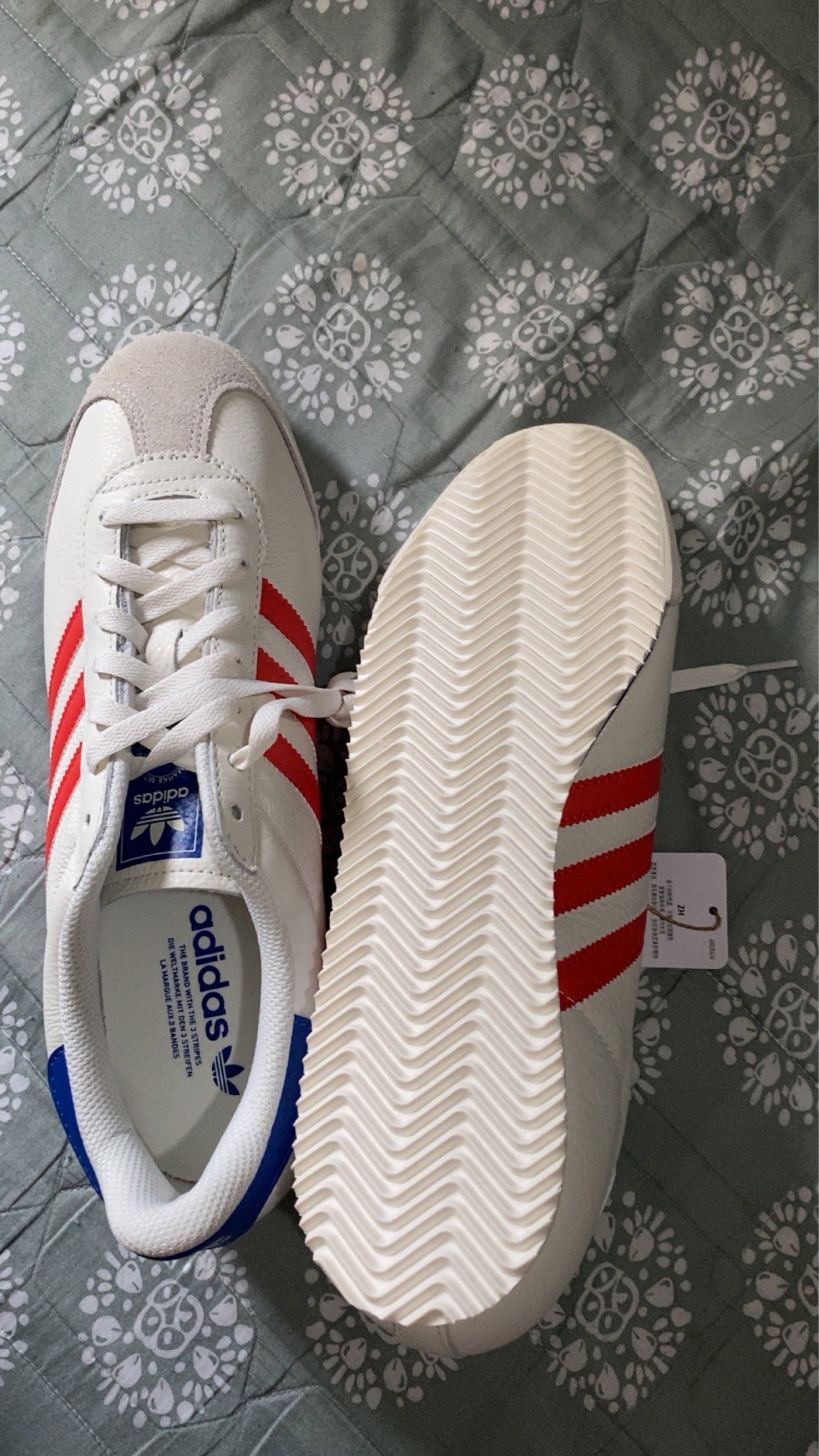 Authentic Adidas K74 Sneakers White Red Blue (Category: Sneakers) located in Manila. Submitted by maeee_eee (Listing ID 1420837489, Image 3). Description: NEGOTIABLE!! ORIGINAL!! BRAND NEW bought from australia - Adidas K74 sneakers - White with red stripes and blue accents - Adidas logo on tongue and insole - Includes original tags - White leather upper - Suede toe cap - super comfy according to reviews.