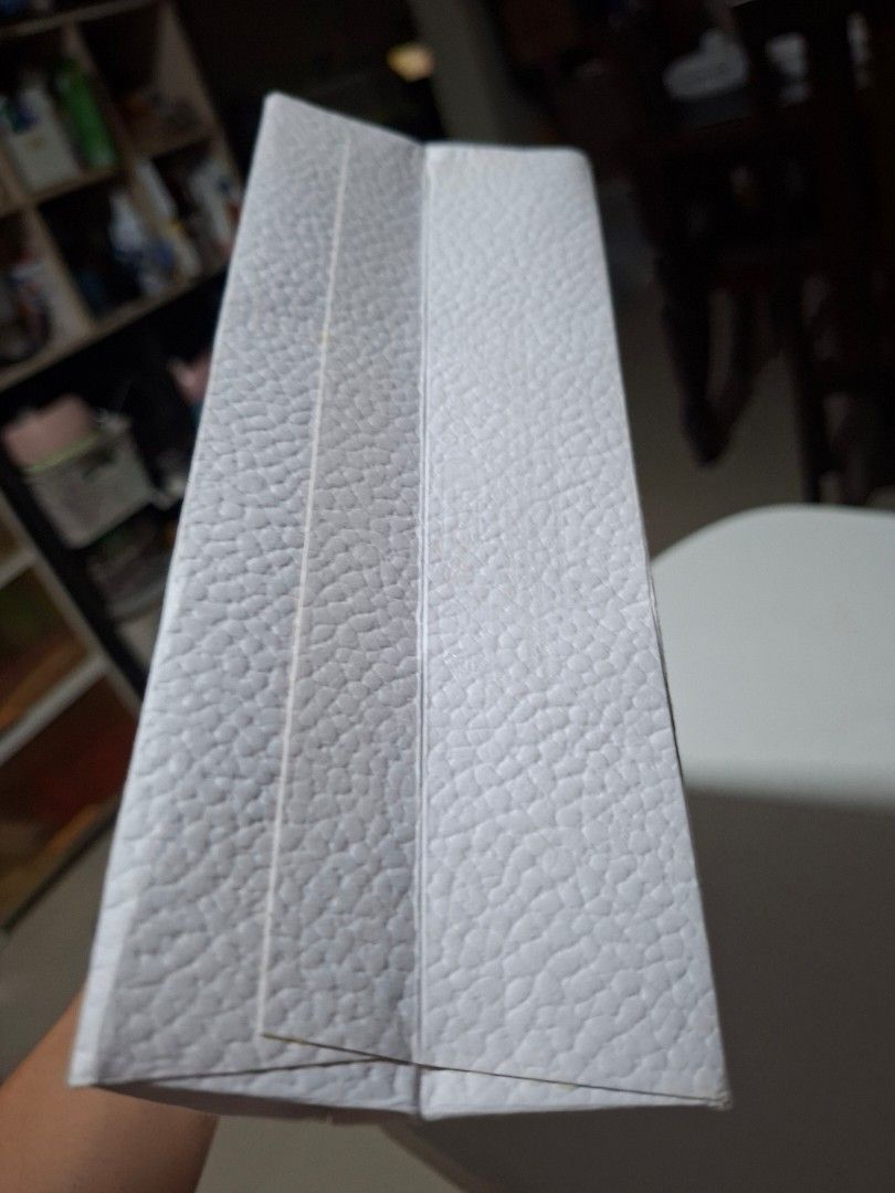 AUTHENTIC DIOR TEXTURED SHOPPER BAG (Category: Luxury Bags & Wallets) located in Las Pinas. Submitted by annachiaonair2037 (Listing ID 1420875108, Image 3). Description: no issue H 10" L 7.5".