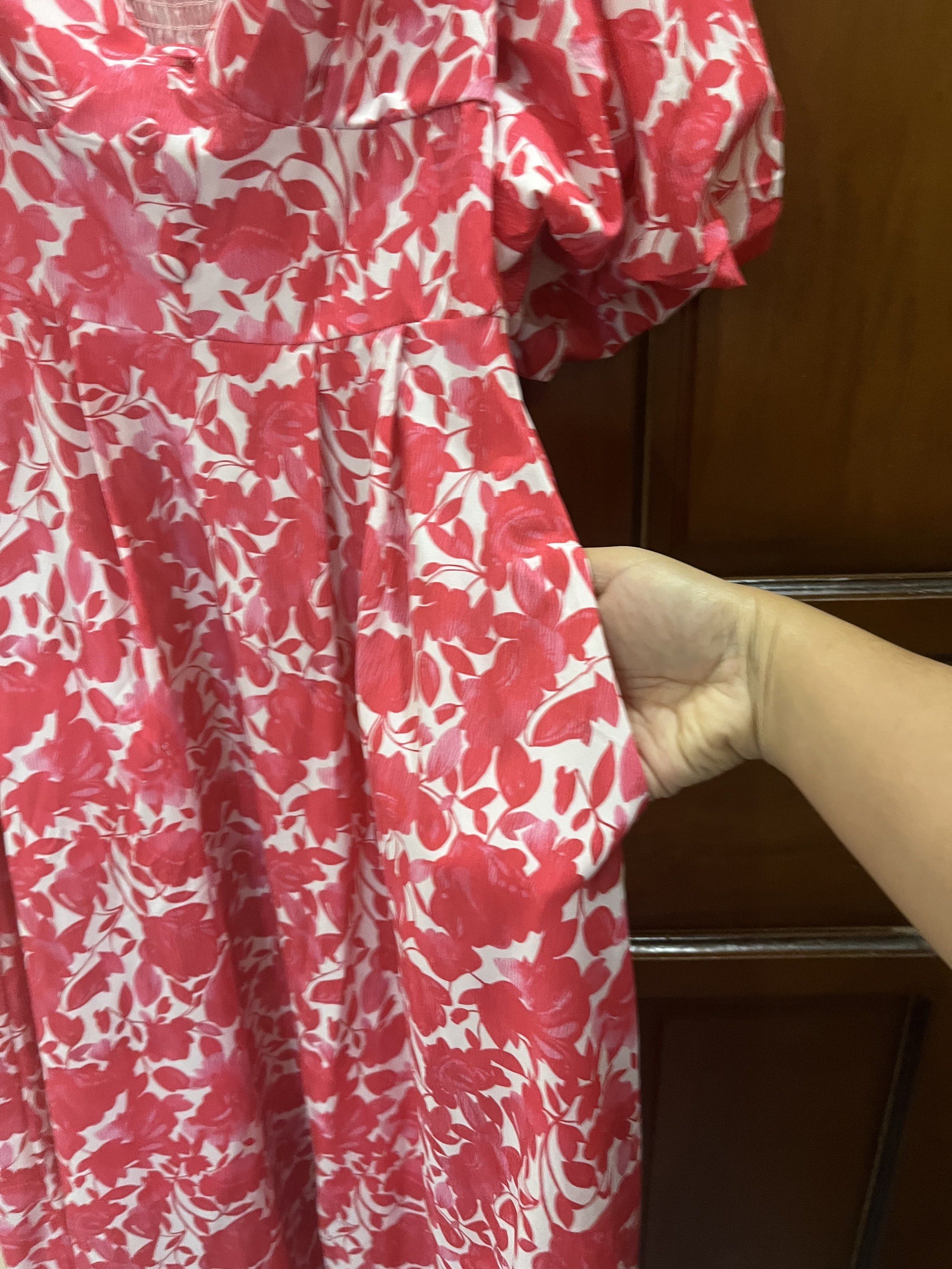 BKK Pink Maxi Dress (Category: Dresses) located in Davao. Submitted by kddgh (Listing ID 1420915400, Image 3). Description: Fits M-L With pockets Super prettyyyyyyy Only worn once .