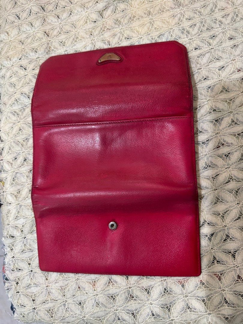 Bruno Magli Red Leather Wallet (Category: Wallets & Card holders) located in Rizal. Submitted by darcybarlowe (Listing ID 1420855153, Image 3). Description: all leather, faded red, inside loks new.