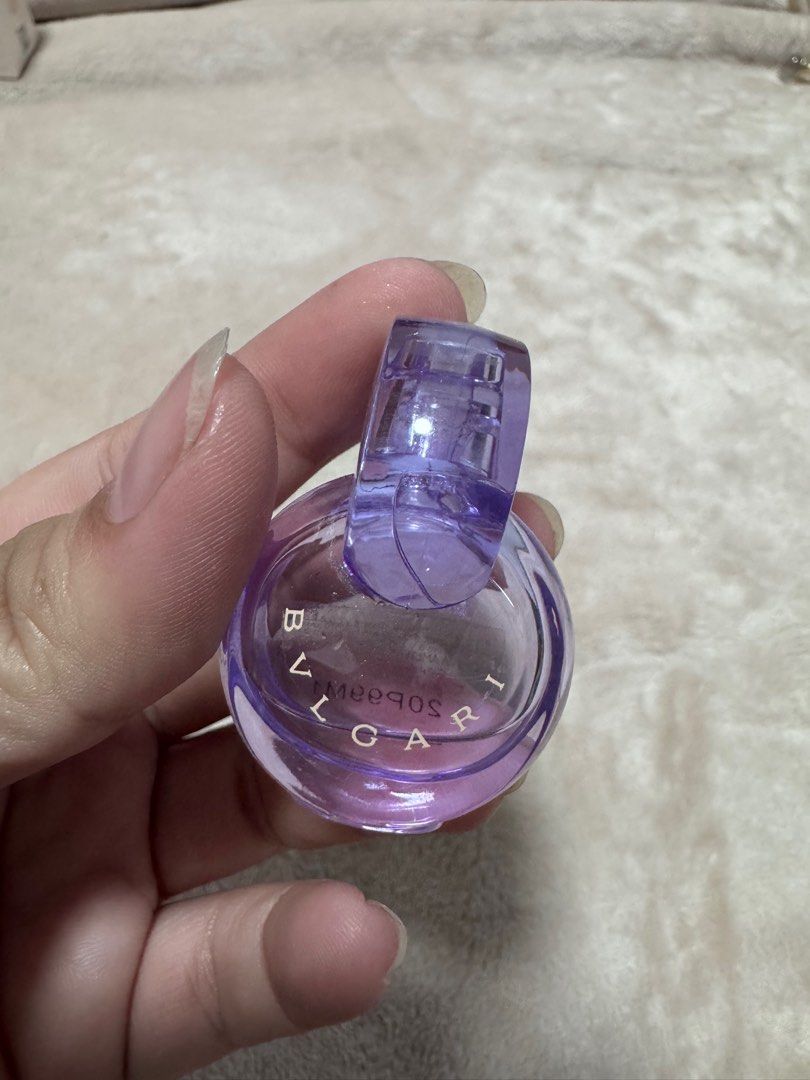Bvlgari Omnia Amethyste Eau de Toilette 5ml (Category: Fragrance & Deodorants) located in Tagbilaran City. Submitted by fleetingticks (Listing ID 1420866485, Image 3). Description: - Bvlgari Omnia Amethyste Eau de Toilette - 5ml bottle - Purple bottle and cap - Purple box with gold lettering - Bottle code: 20P99M1 - Eau de Toilette.