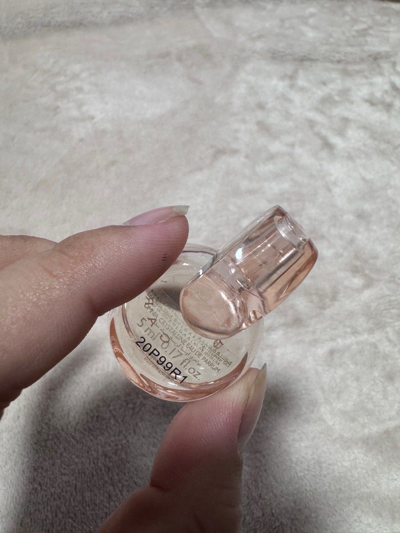 Bvlgari Omnia Crystalline Eau de Parfum 5ml (Category: Fragrance & Deodorants) located in Tagbilaran City. Submitted by fleetingticks (Listing ID 1420866001, Image 1). Description: - Bvlgari Omnia Crystalline Eau de Parfum - 5ml bottle - Made in Italy .