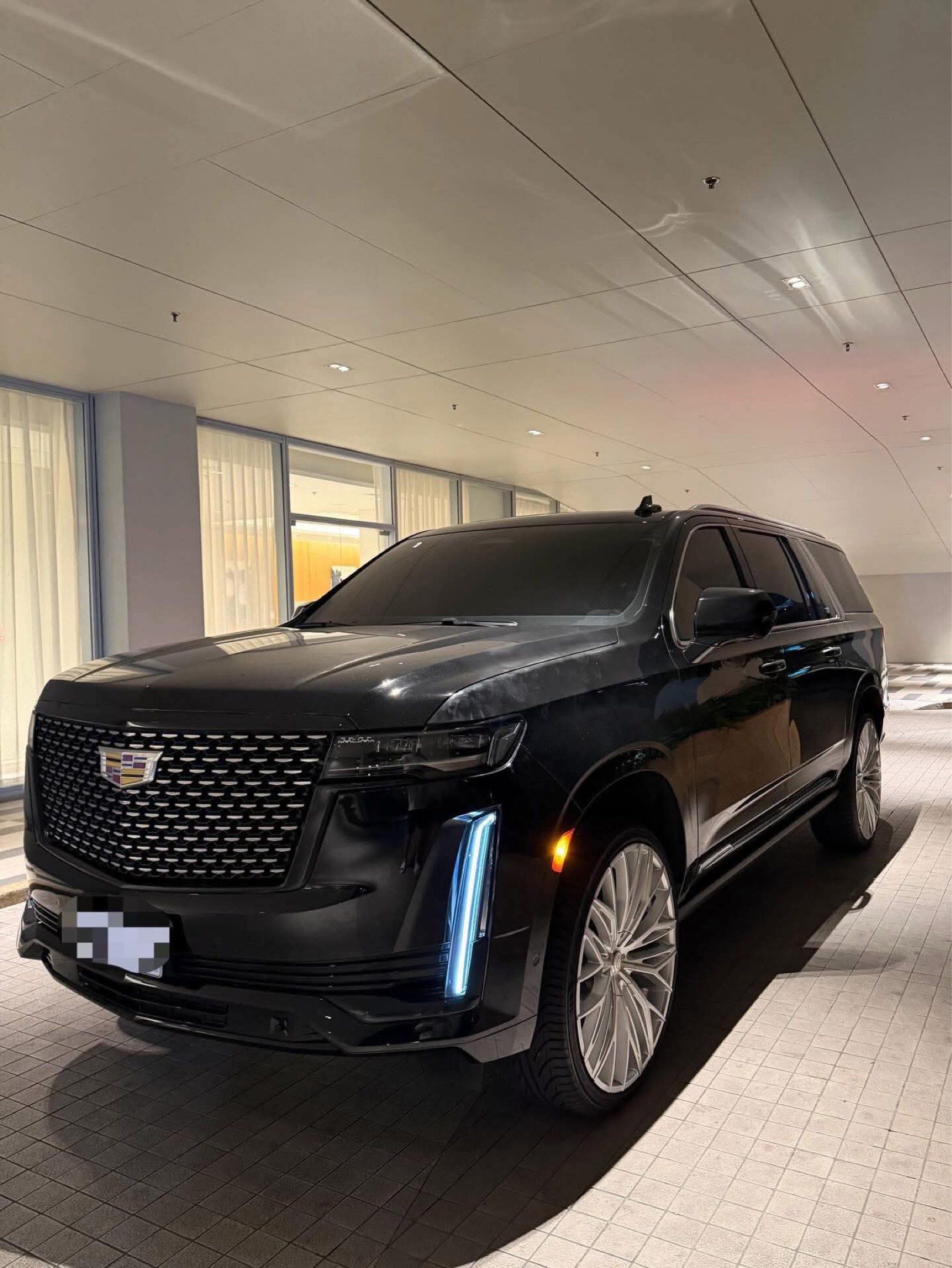 Cadillac Escalade ESV Platinum Auto (Category: Used Cars) located in Manila. Submitted by quality_cars (Listing ID 1420767604, Image 3). Description: 2023 Cadillac Escalade ESV Platinum 🔧 Condition: Excellent 🛣️ Mileage: 12,500 KMS only ⛽ Fuel Type: Gasoline Vehicle Details: • Vehicle Type: Full-Size Luxury SUV, 7-seater (Extended Wheelbase - ESV) • Engine Type: 6.2L V8 Naturally Aspirated • Power: 420 hp • Torque: 623 Nm • Transmission: 10-Spe