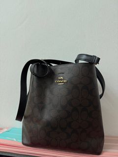 (Category: ) located in . Submitted by faraaida94 (Listing ID 1420916028, Image 1). Description: .