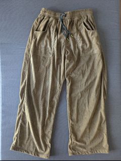(Category: ) located in . Submitted by quality_goods_ (Listing ID 1420847063, Image 1). Description: .