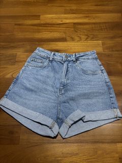 (Category: ) located in . Submitted by adrynnali91439 (Listing ID 1420888081, Image 1). Description: .