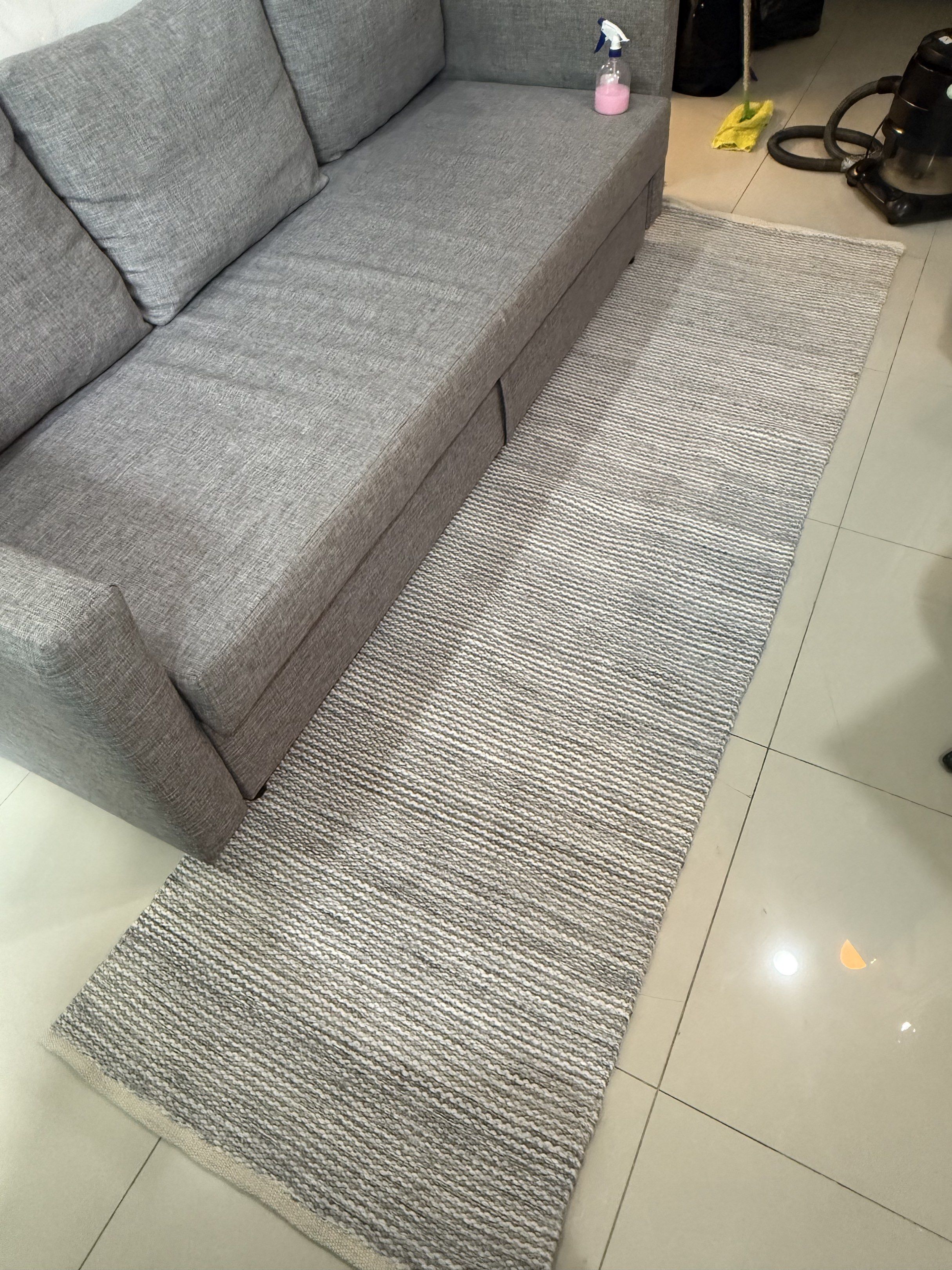 Crate & Barrel Okatee Handwoven Grey Rug (Category: Carpets, Mats & Flooring) located in Taguig. Submitted by yelasa (Listing ID 1420815290, Image 1). Description: Crate & Barrel - Original Price is 10k selling only for 6.5k..