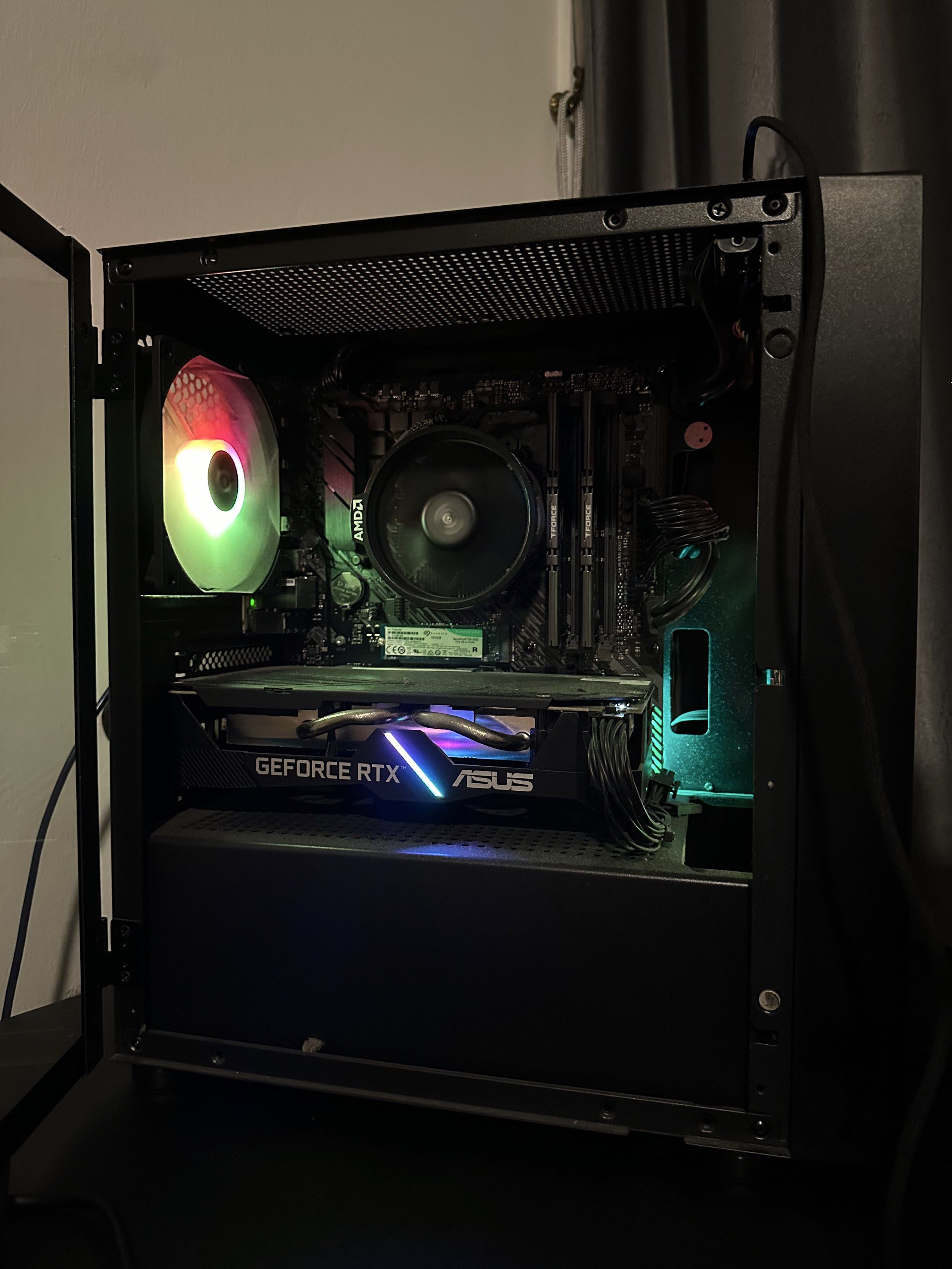 Custom Gaming PC - ASUS RTX 2060 Ryzen 5 360065605232116353110