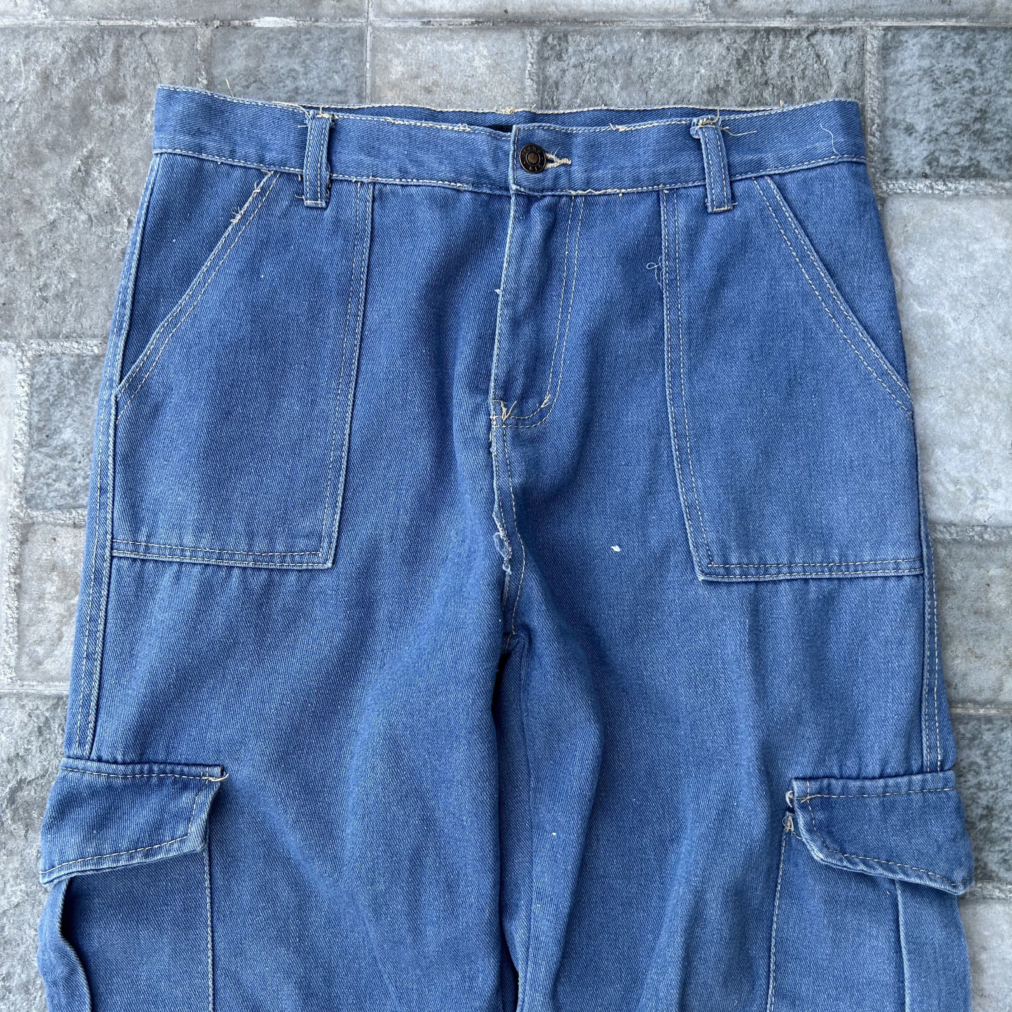 Denim Cargo Pants (Category: Jeans) located in Bacoor. Submitted by tugbits (Listing ID 1420839704, Image 2). Description: .