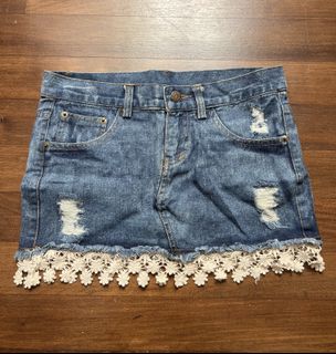 (Category: ) located in . Submitted by jermtopia (Listing ID 1420888149, Image 1). Description: .