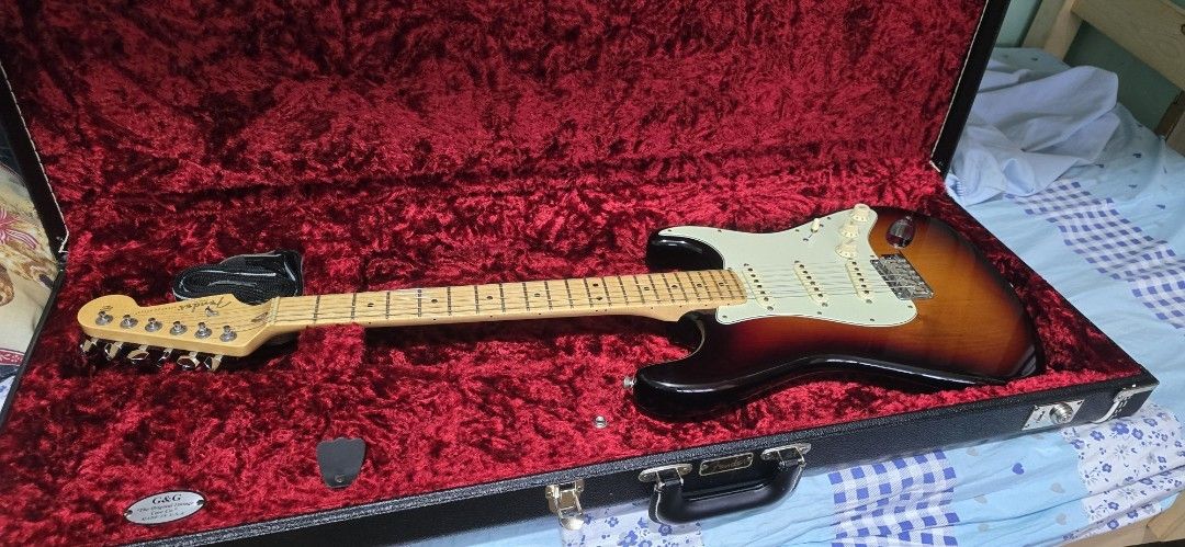 Fender Stratocaster (Category: Musical Instruments) located in Paranaque City. Submitted by ronaldoleynes (Listing ID 1420933389, Image 3). Description: - Fender Stratocaster (US made) - Sunburst finish - Maple neck - 1954 pickup set - good as new, with case - Php70k.