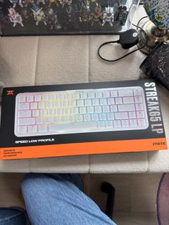（分類：）位於 。 由 patrickwow11 提交（商品編號 1420810768，圖片 1）。簡介： 。